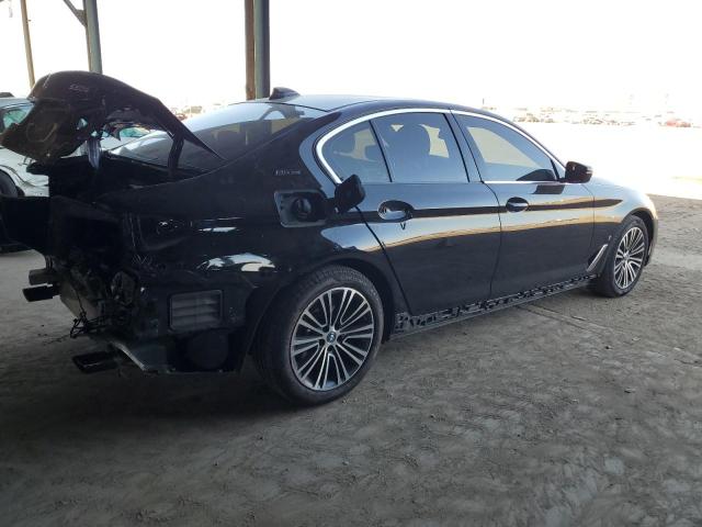 WBAJA9C55KB253722 - 2019 BMW 530E BLACK photo 3