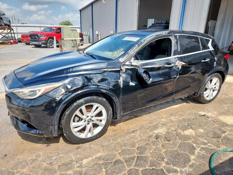 2018 INFINITI QX30 BASE, null