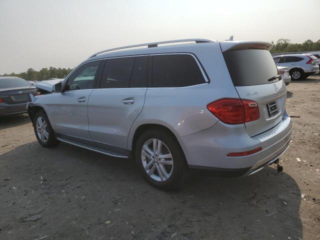 4JGDF7CE0EA438093 - 2014 MERCEDES-BENZ GL 450 4MATIC SILVER photo 2
