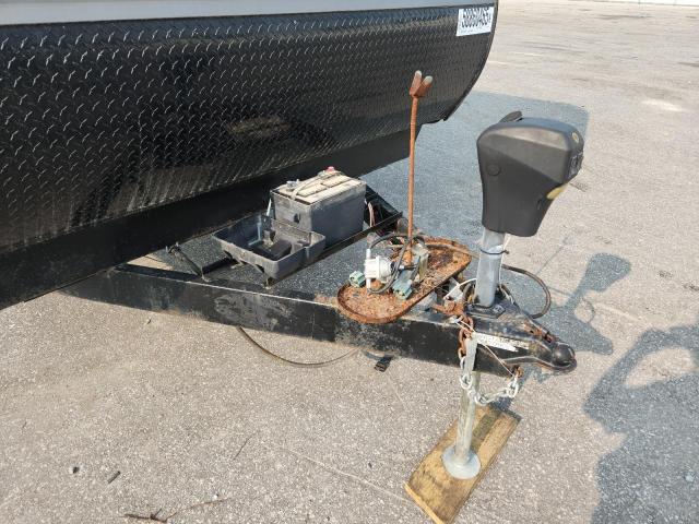 5SFEB3328JE358446 - 2018 HEARTLAND TRAILRUNNR TWO TONE photo 8