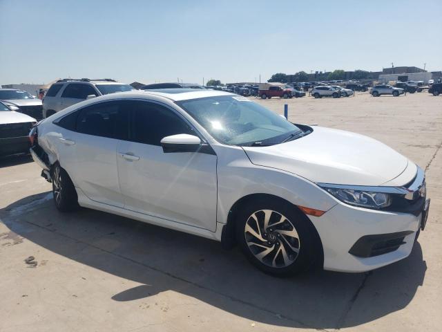 2HGFC2F76JH538248 - 2018 HONDA CIVIC EX WHITE photo 4