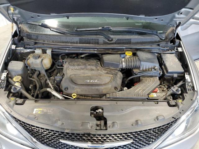 2C4RC1GG8JR185431 - 2018 CHRYSLER PACIFICA LIMITED SILVER photo 12