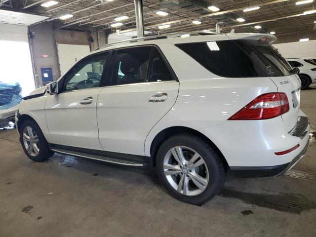 4JGDA5HB1FA480792 - 2015 MERCEDES-BENZ ML 350 4MATIC WHITE photo 2
