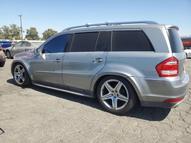 4JGBF8GEXBA656528 - 2011 MERCEDES-BENZ GL 550 4MATIC SILVER photo 2