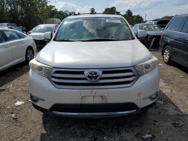 5TDBK3EH7BS043611 - 2011 TOYOTA HIGHLANDER BASE WHITE photo 5