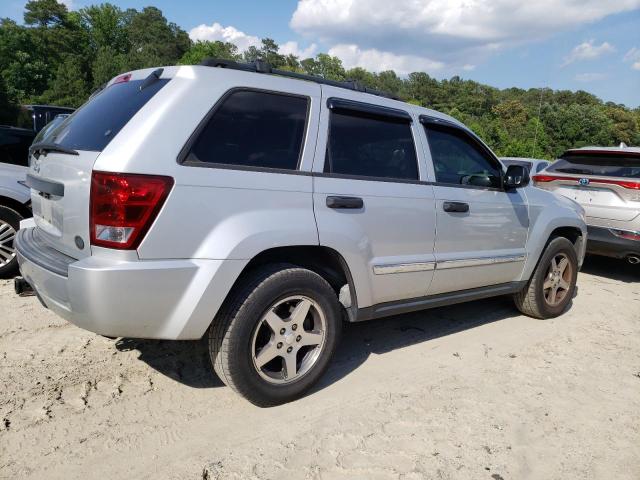 1J4HR48N25C646687 - 2005 JEEP GRAND CHER LAREDO SILVER photo 3