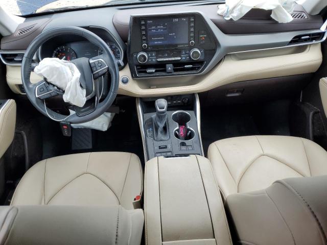 5TDGZRBH8MS071316 - 2021 TOYOTA HIGHLANDER XLE أزرق صورة 8