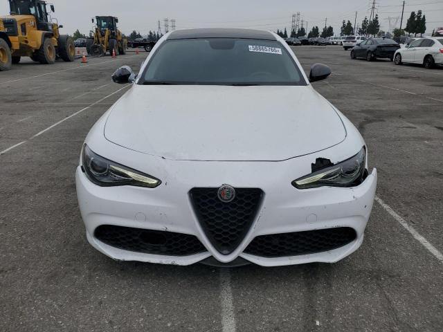 ZARFAMAN7K7622247 - 2019 ALFA ROMEO GIULIA Սպիտակ լուսանկար 5