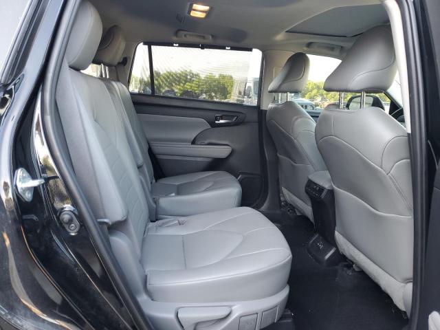 5TDGZRBH7NS595140 - 2022 TOYOTA HIGHLANDER XLE BLACK photo 11