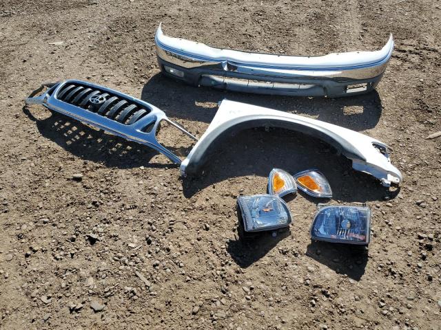 5TESN92NX1Z759229 - 2001 TOYOTA TACOMA XTRACAB PRERUNNER თეთრი ფოტო 12