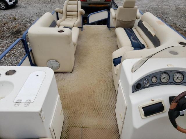 BNT54019F505 - 2005 BENTLEY BOAT WHITE photo 5