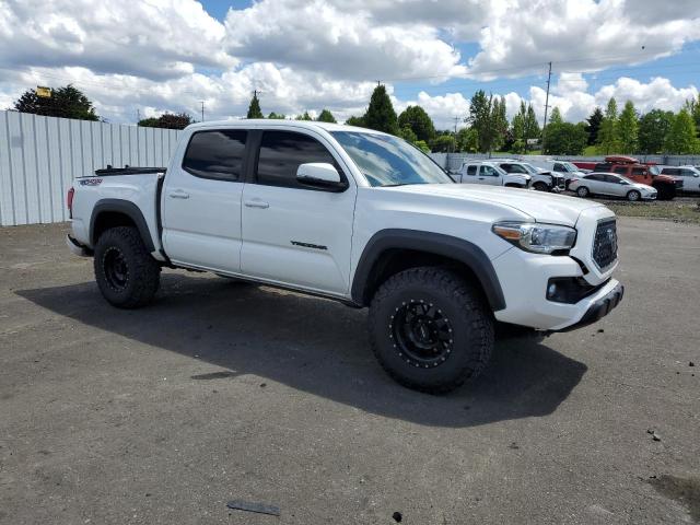 3TMCZ5AN1KM274852 - 2019 TOYOTA TACOMA DOUBLE CAB WHITE photo 4