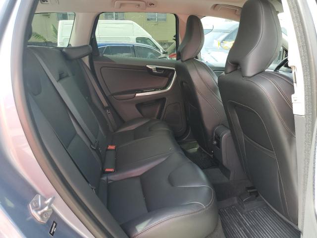 YV440MDR4H2140082 - 2017 VOLVO XC60 T5 DYNAMIC ვერცხლისფერი ფოტო 11