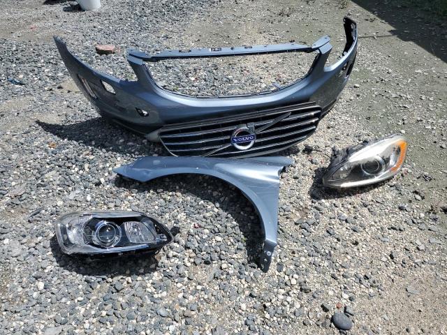 YV440MDR4H2140082 - 2017 VOLVO XC60 T5 DYNAMIC ვერცხლისფერი ფოტო 13