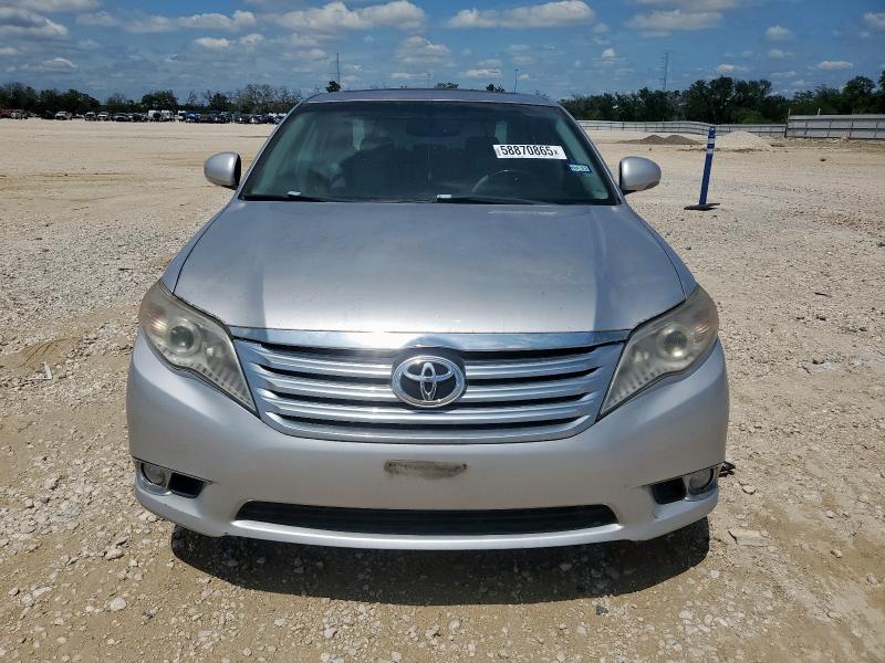 4T1BK3DB6BU388181 - 2011 TOYOTA AVALON BASE SILVER photo 5