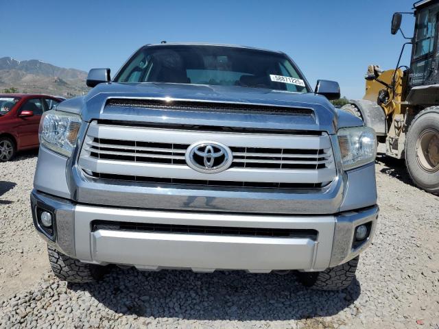 5TFAW5F12EX382434 - 2014 TOYOTA TUNDRA CREWMAX PLATINUM 银色 照片 5