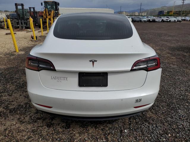 5YJ3E1EA6KF483813 - 2019 TESLA MODEL 3 白色 照片 6