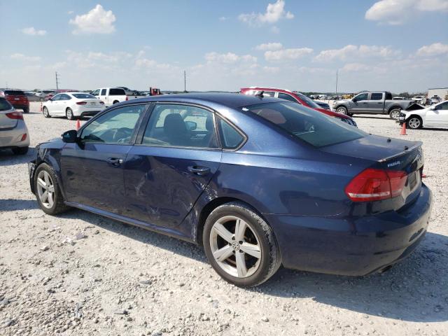 1VWAP7A39DC105445 - 2013 VOLKSWAGEN PASSAT S BLUE photo 2