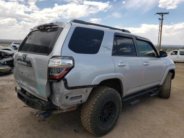 JTEBU5JR6L5786204 - 2020 TOYOTA 4RUNNER SR5/SR5 PREMIUM 银色 照片 3
