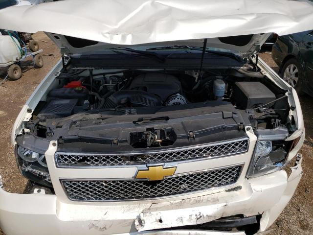 1GNSKKE71ER162766 - 2014 CHEVROLET SUBURBAN K1500 LTZ WHITE photo 11