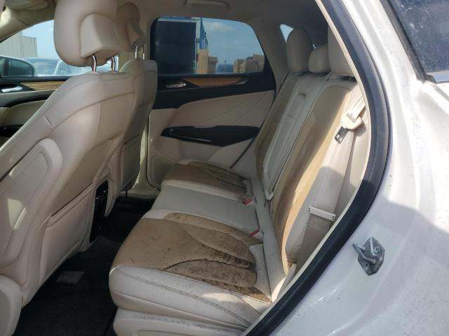 5LMCJ1A94FUJ19967 - 2015 LINCOLN MKC WHITE photo 11