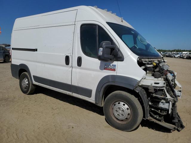 3C6TRVCGXHE550129 - 2017 RAM PROMASTER 2500 HIGH WHITE photo 4