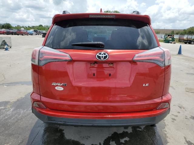 JTMZFREV4GJ096380 - 2016 TOYOTA RAV4 LE RED photo 6