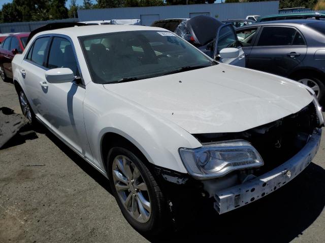 2C3CCARG5FH842335 - 2015 CHRYSLER 300 LIMITED WHITE photo 4