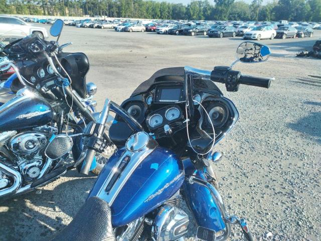 1HD1KTM19FB679278 - 2015 HARLEY-DAVIDSON FLTRXS ROAD GLIDE SPECIAL BLUE photo 5