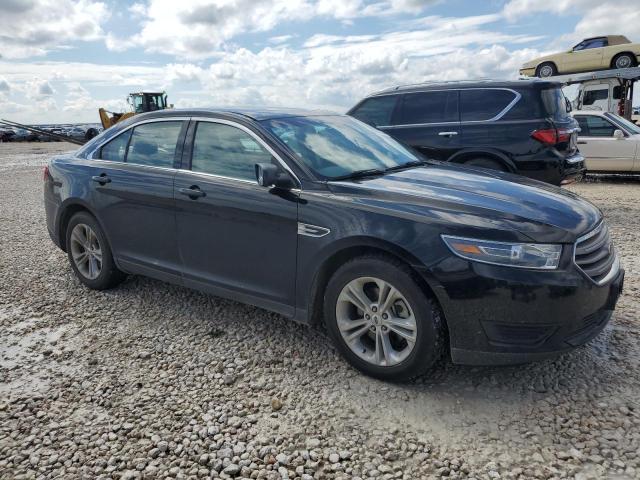 1FAHP2D88JG137289 - 2018 FORD TAURUS SE BLACK photo 4