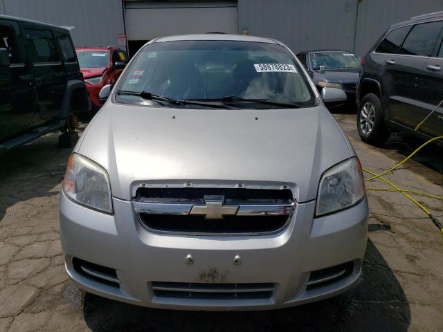 KL1TD566X8B089917 - 2008 CHEVROLET AVEO BASE SILVER photo 5
