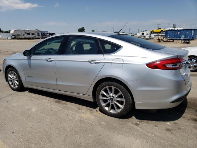 3FA6P0LU7HR231841 - 2017 FORD FUSION SE HYBRID SILVER photo 2