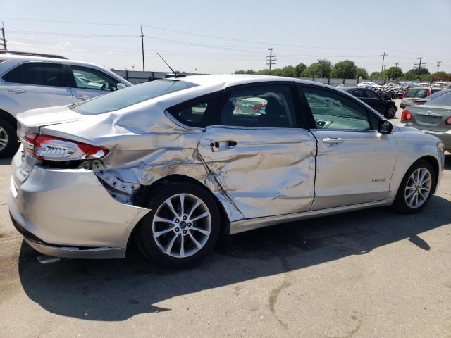 3FA6P0LU7HR231841 - 2017 FORD FUSION SE HYBRID SILVER photo 3