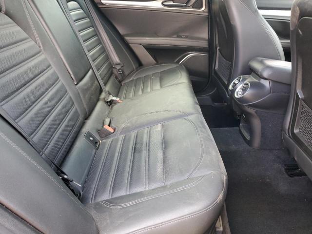 ZASFAKNN3J7B59344 - 2018 ALFA ROMEO STELVIO TI SPORT BLACK photo 11