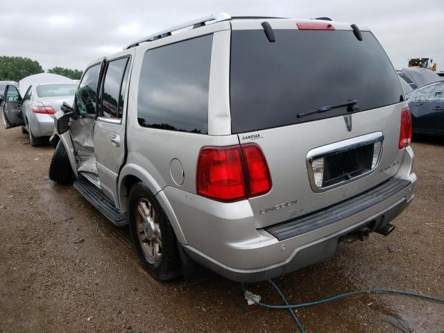 5LMFU28R63LJ11029 - 2003 LINCOLN NAVIGATOR ვერცხლისფერი ფოტო 2