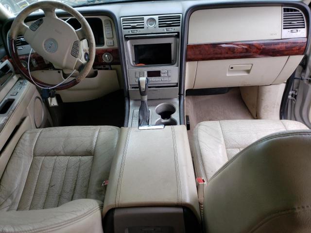 5LMFU28R63LJ11029 - 2003 LINCOLN NAVIGATOR ვერცხლისფერი ფოტო 8