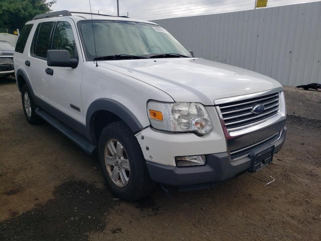 1FMEU73E16UA68198 - 2006 FORD EXPLORER XLT WHITE photo 4