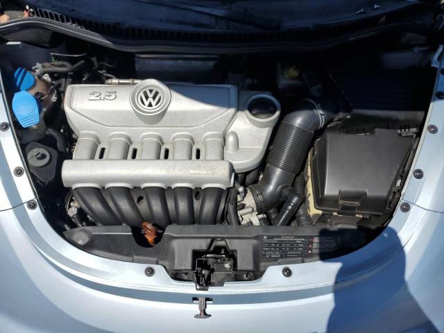 3VWPG3AG6AM020515 - 2010 VOLKSWAGEN NEW BEETLE SILVER photo 11