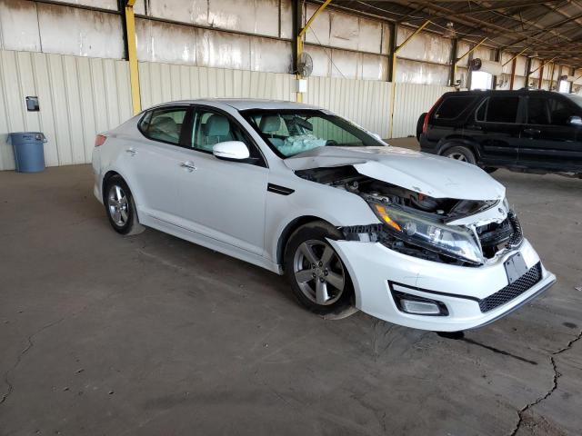 5XXGM4A72FG353367 - 2015 KIA OPTIMA LX WHITE photo 4