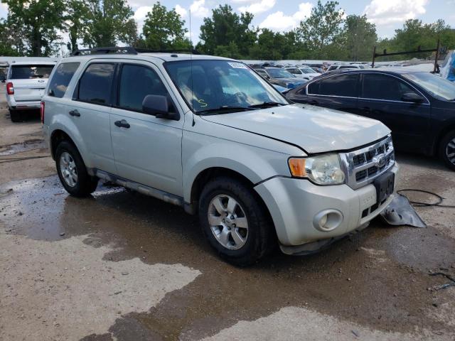 1FMCU93739KB22136 - 2009 FORD ESCAPE XLT BEIGE photo 4