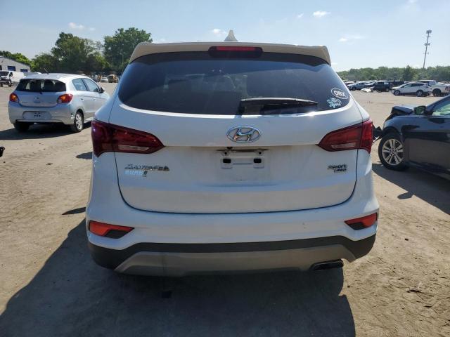 5NMZTDLB2HH004033 - 2017 HYUNDAI SANTA FE S WHITE photo 6