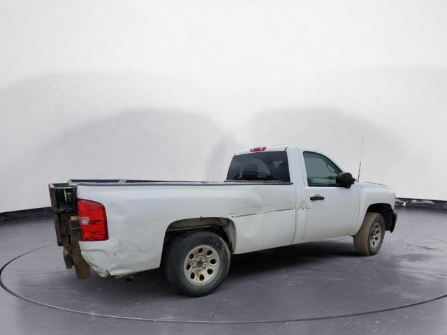 1GCEC14X67Z600750 - 2007 CHEVROLET SILVERADO C1500 CLASSIC WHITE photo 3
