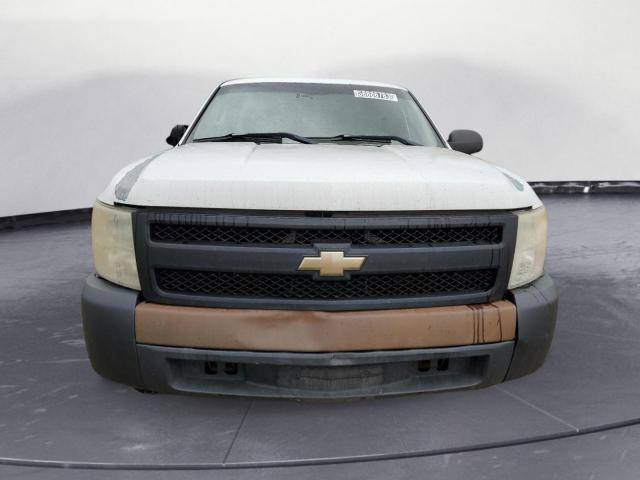 1GCEC14X67Z600750 - 2007 CHEVROLET SILVERADO C1500 CLASSIC WHITE photo 5