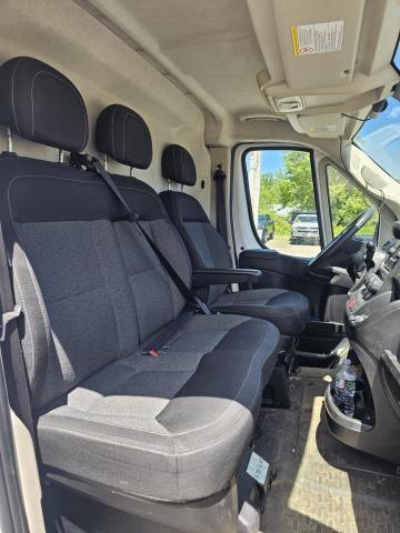 3C6TRVAG0JE106315 - 2018 RAM PROMASTER 1500 STANDARD WHITE photo 5