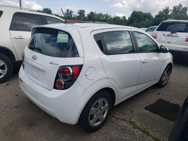 1G1JA6SH9F4121837 - 2015 CHEVROLET SONIC LS WHITE photo 3