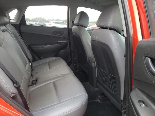 KM8K12AAXKU381968 - 2019 HYUNDAI KONA SE ORANGE photo 10