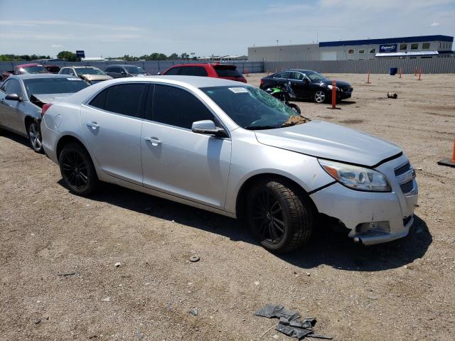 1G11H5SAXDF308742 - 2013 CHEVROLET MALIBU LTZ 银色 照片 4