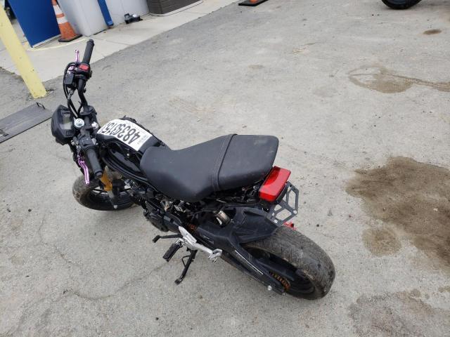 MLHJC755XL5200087 - 2020 HONDA GROM A PURPLE photo 3