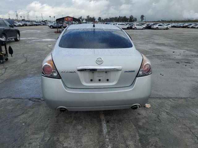 1N4CL2AP8BC126075 - 2011 NISSAN ALTIMA HYBRID SILVER photo 6