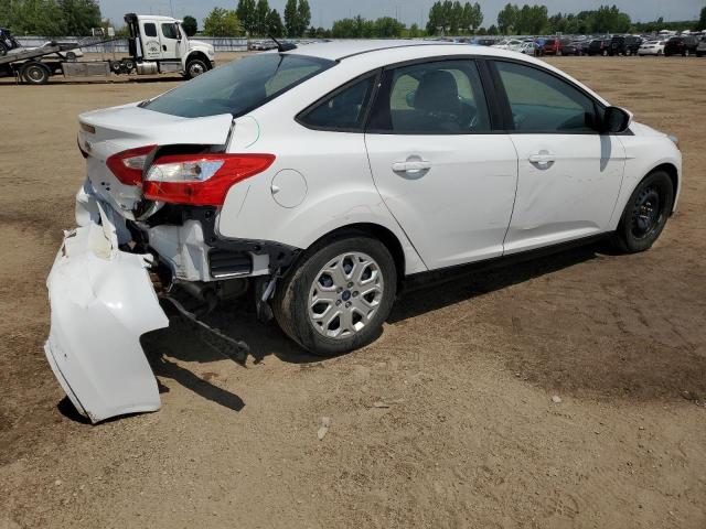 1FAHP3F24CL411919 - 2012 FORD FOCUS SE WHITE photo 3